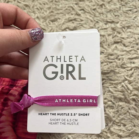 Athleta girl, XXL-16, heart the hustle 2.5 short - Picture 3 of 4